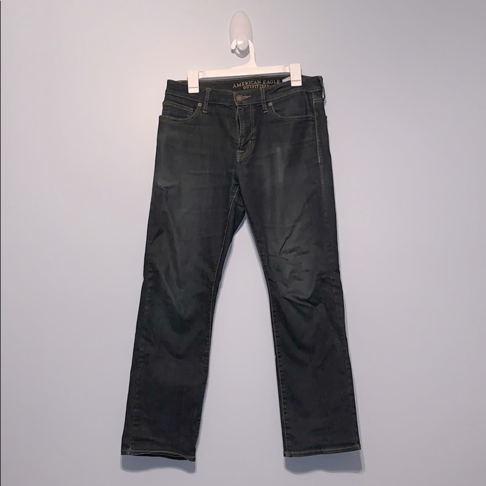 Dark blue American Eagle Jeans - Rip in crotch!